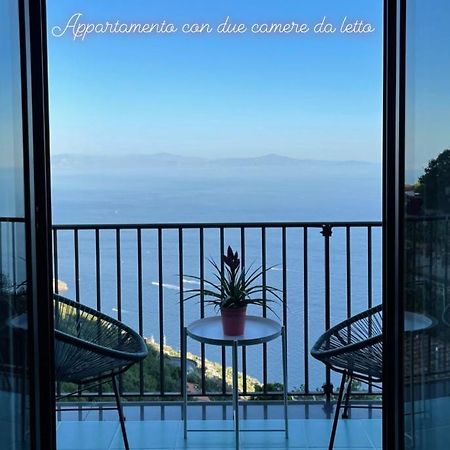 Seaview Apartments Furore Luaran gambar